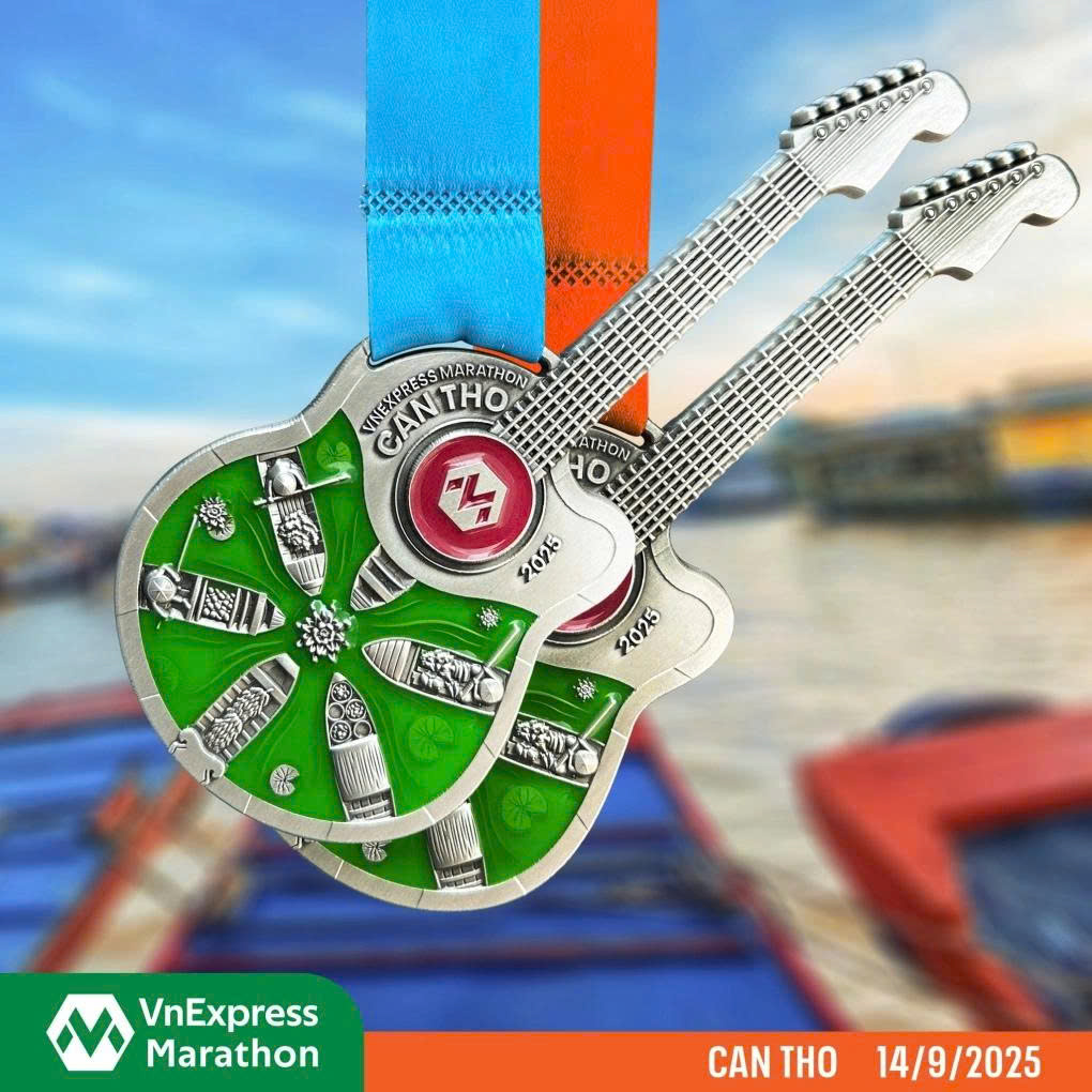 Huy chương VnExpress Marathon Cần Thơ lấy cảm hứng từ đờn ca tài tử