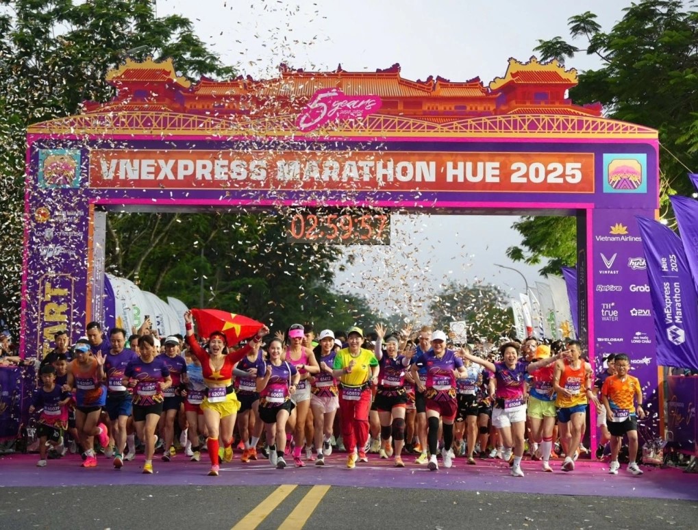 VnExpress Marathon Huế 2026 đón hơn 8.000 VĐV